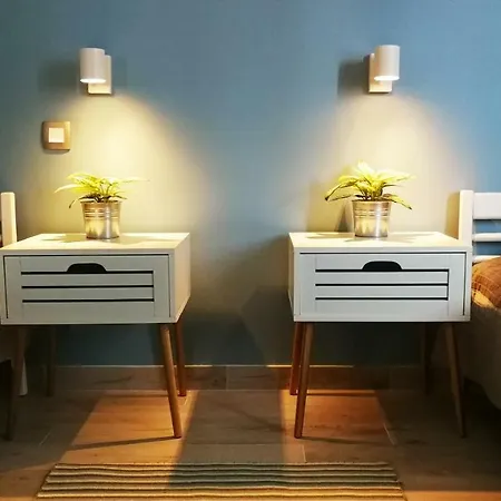 ***sufit*** Charming With A Sea View *